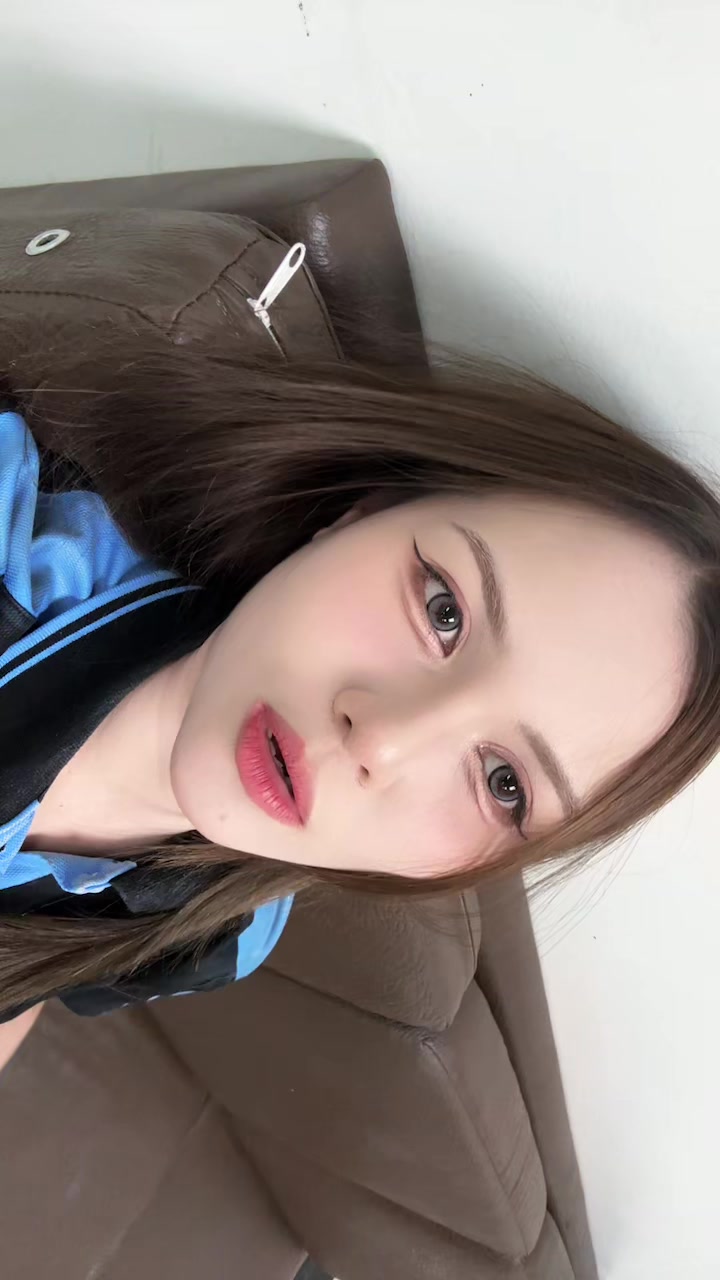 @𑣲 ปีโป้ 𑣲