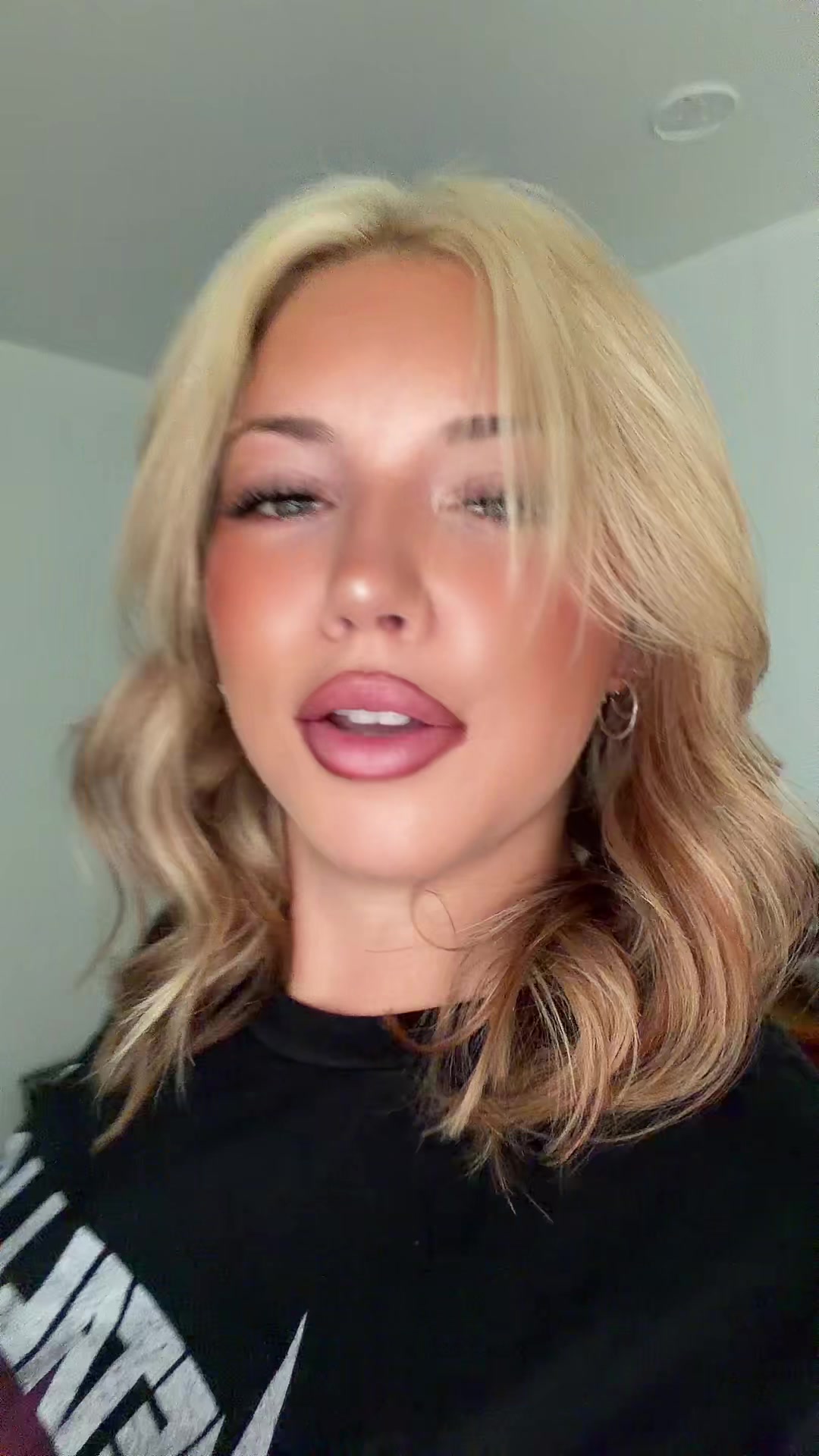 @onlygirlinthaworldd