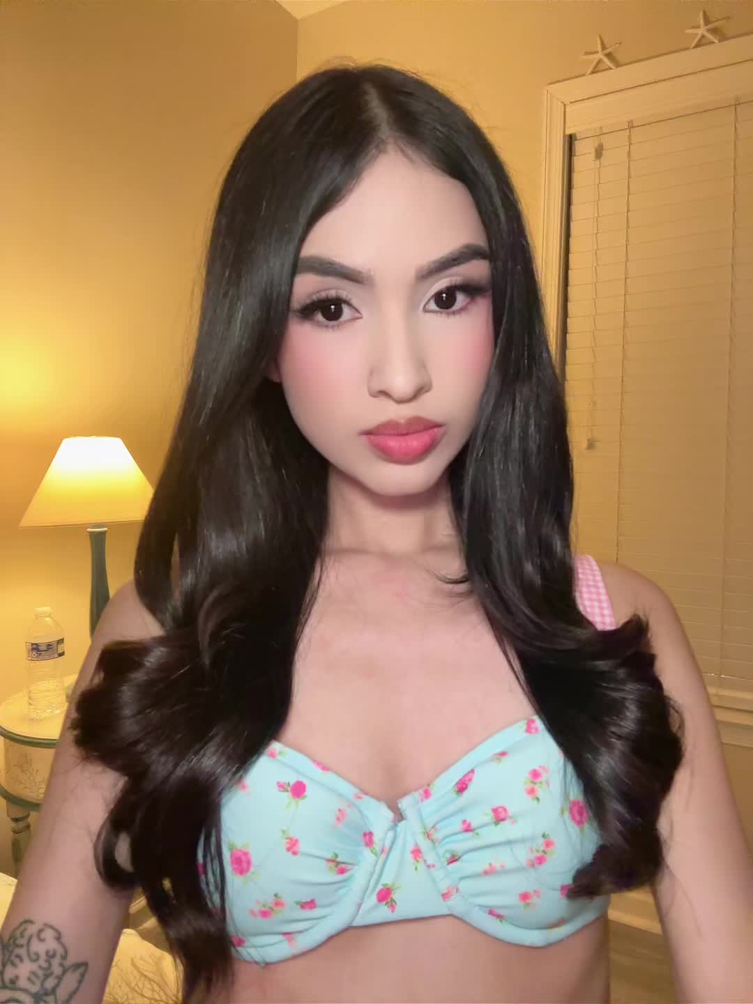 @itsdebby.x