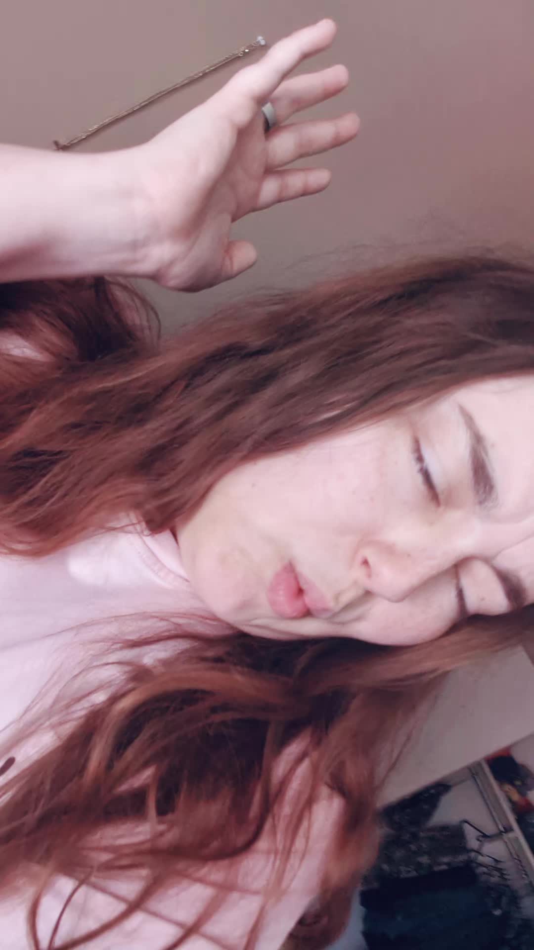 @🥀