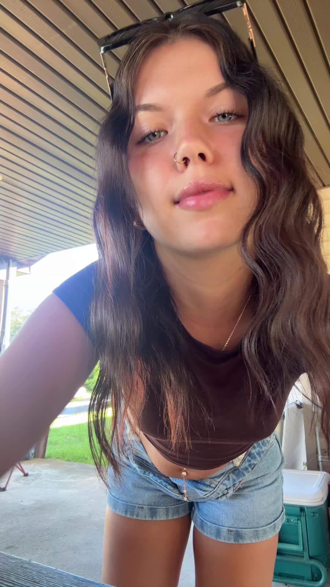 @shelbi