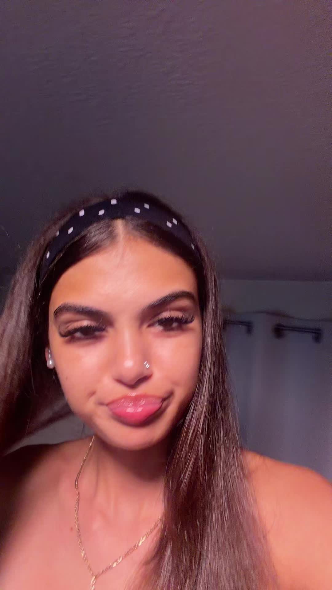 @🎀
