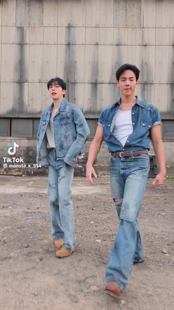 @๐ฆ๐๐๐ช๐พ๐๐๐ ๐๐๐๐