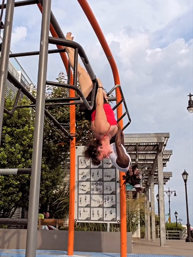 @upside_down_joey