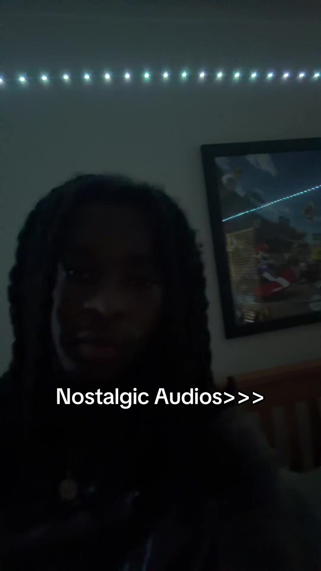 @👾