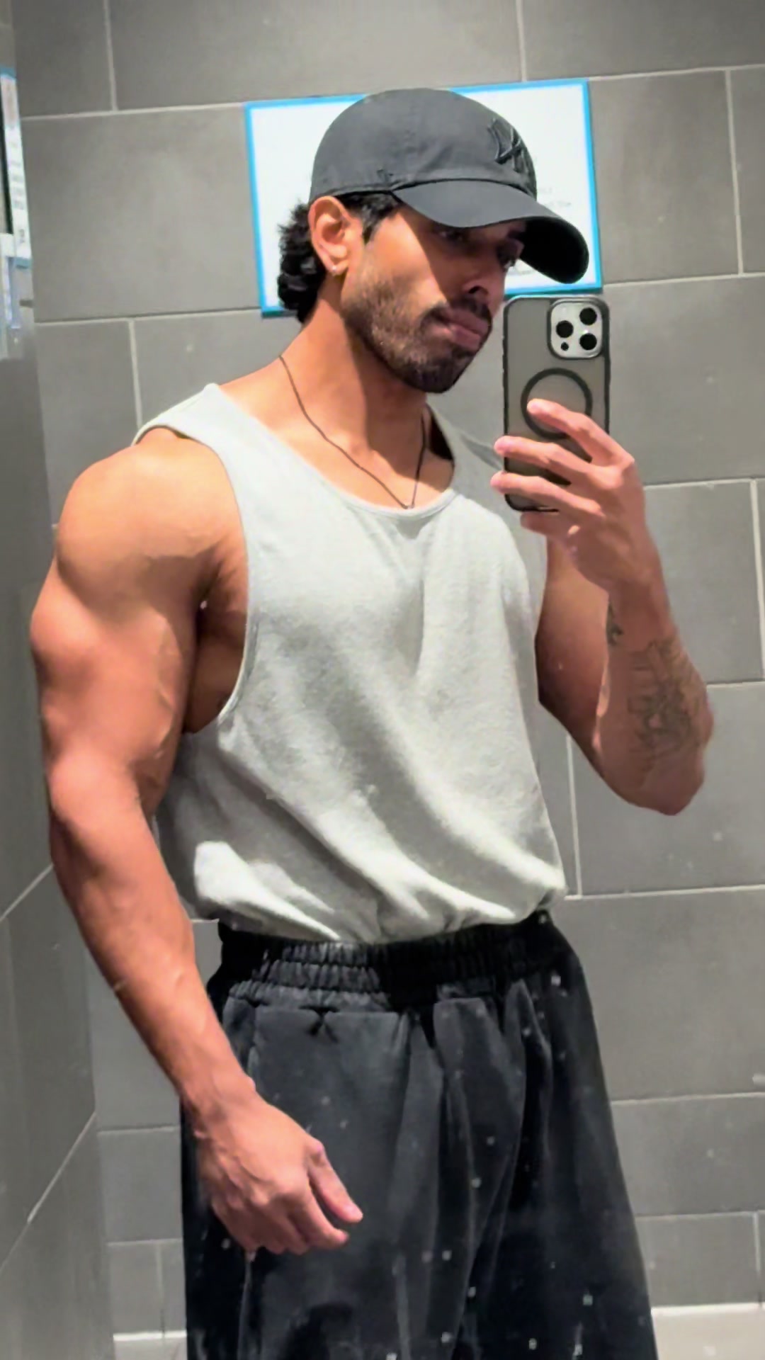 @shivladdin