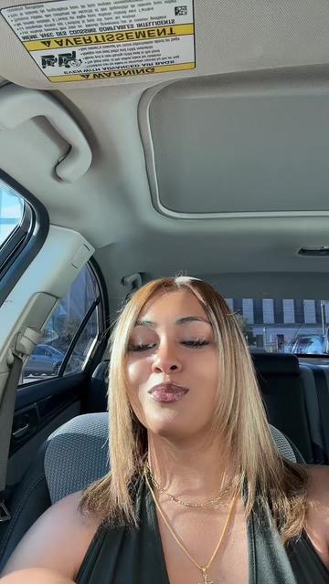 @anayrb 🐊