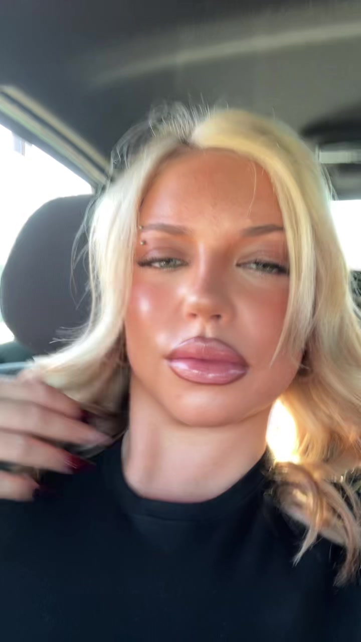 @onlygirlinthaworldd