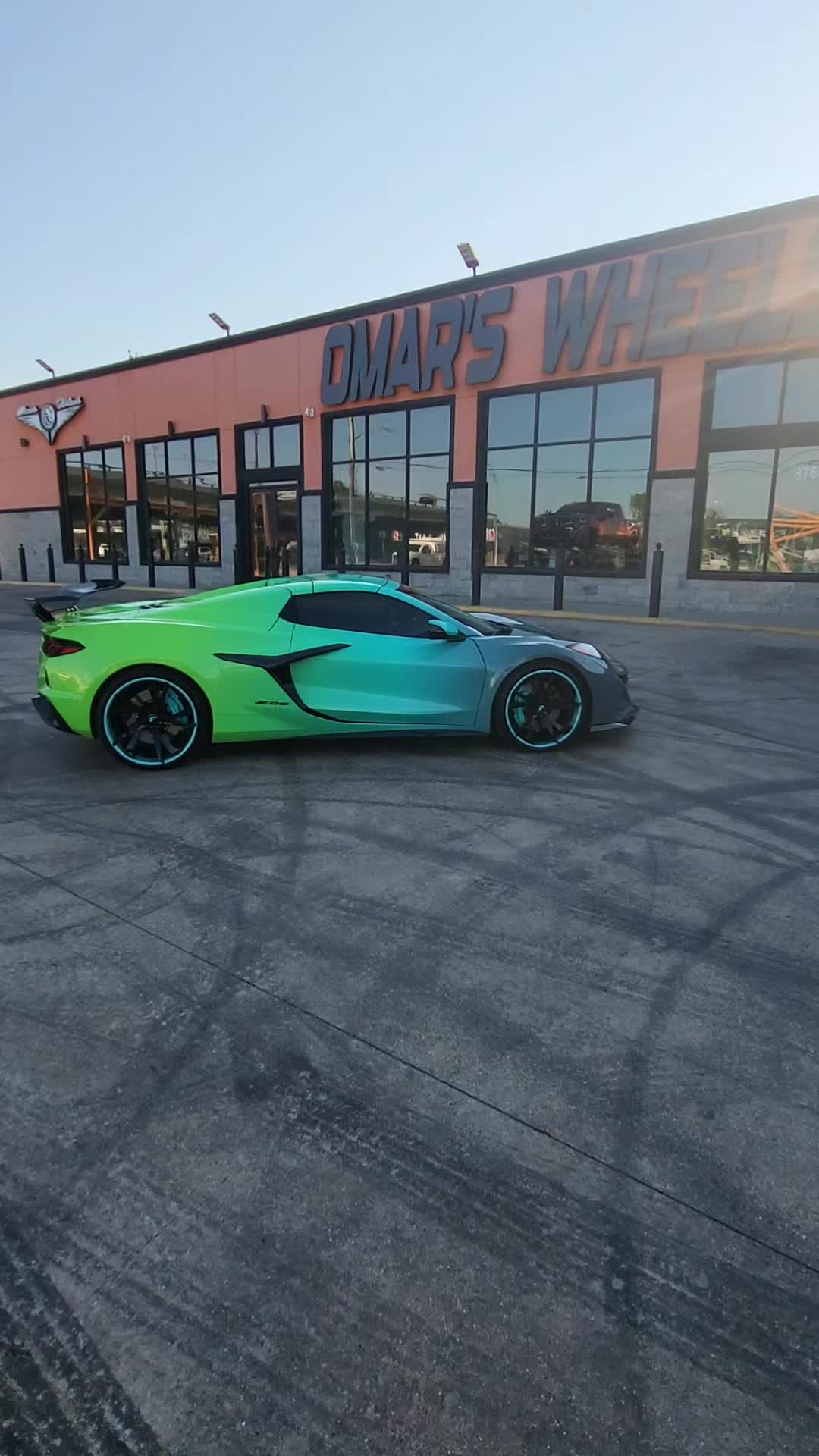 @MoMoney