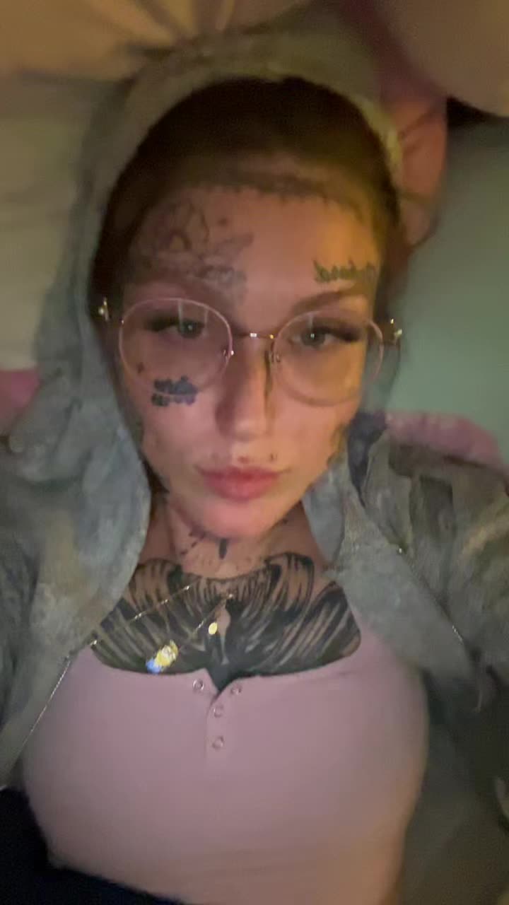 @powderpuffgrrrl