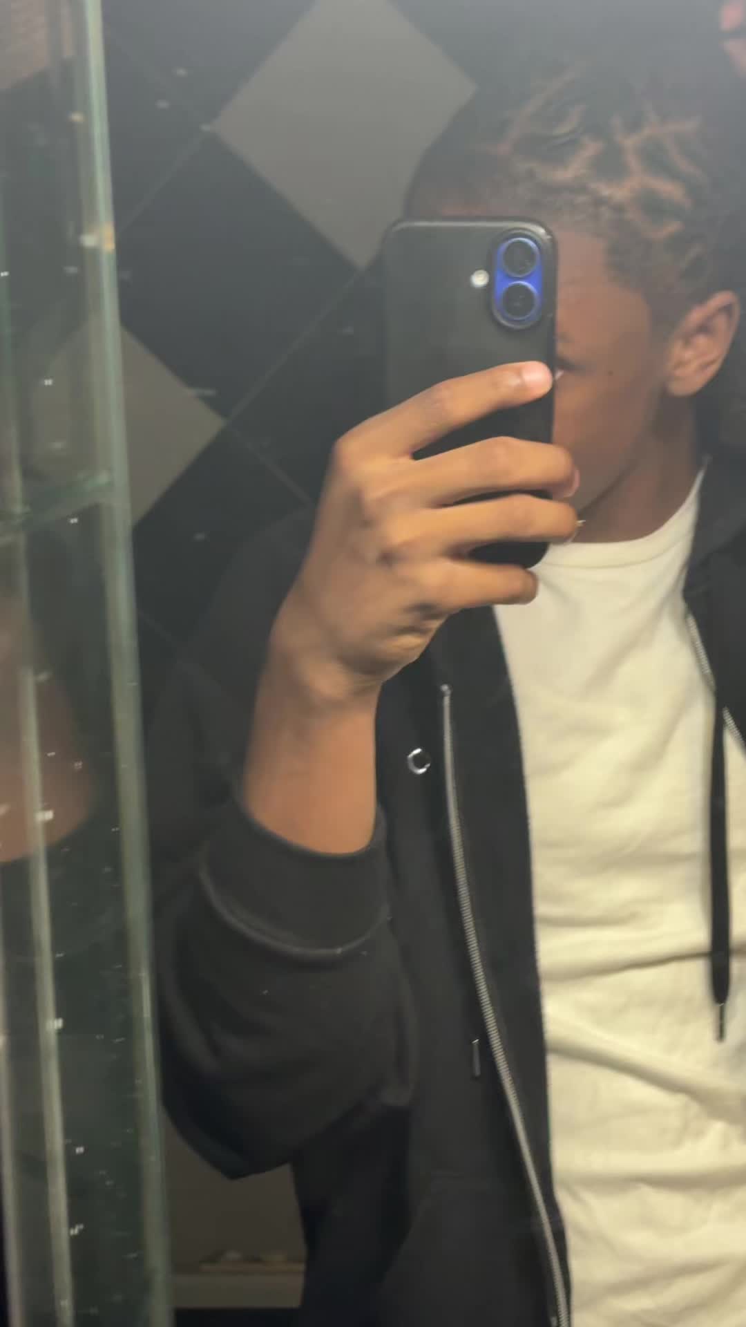 @thatboul11