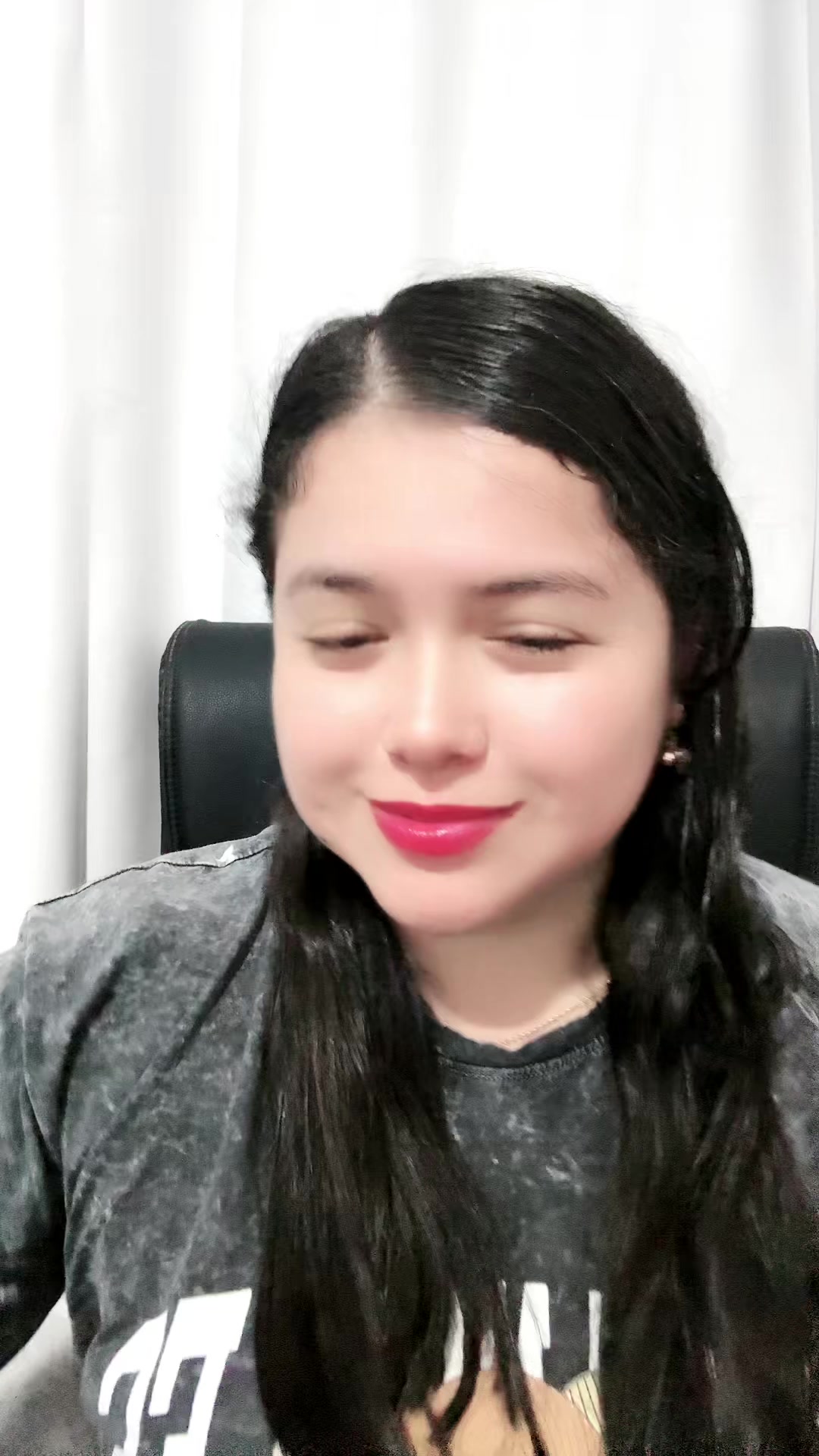 @🕊️♐️Yulissa Florian🇵🇪🧡