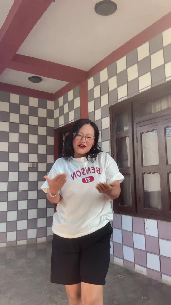 @muna shrestha
