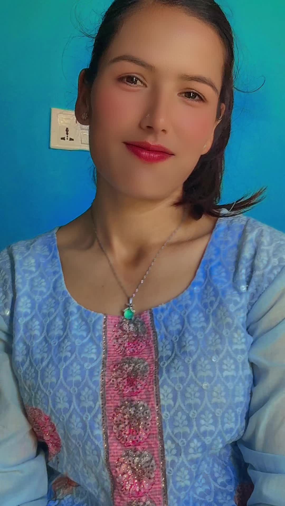 @बिर गोर्खालि छोरि🧑✈️⚔️♥️🇳🇵