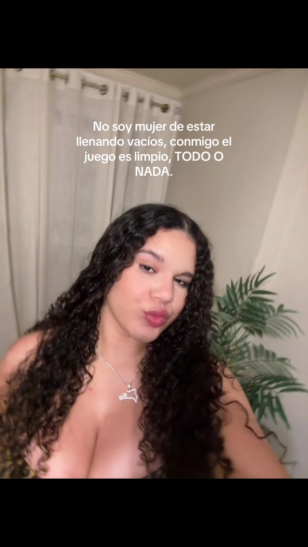 @Karina Sanchez👑