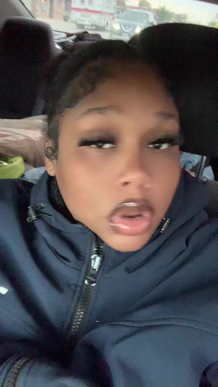 @Lele🖤