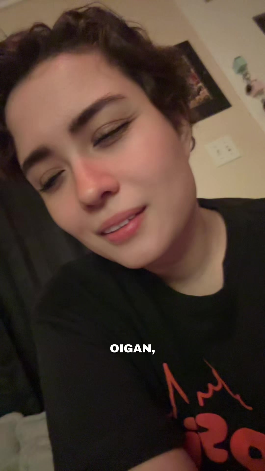 @Moni_Larios