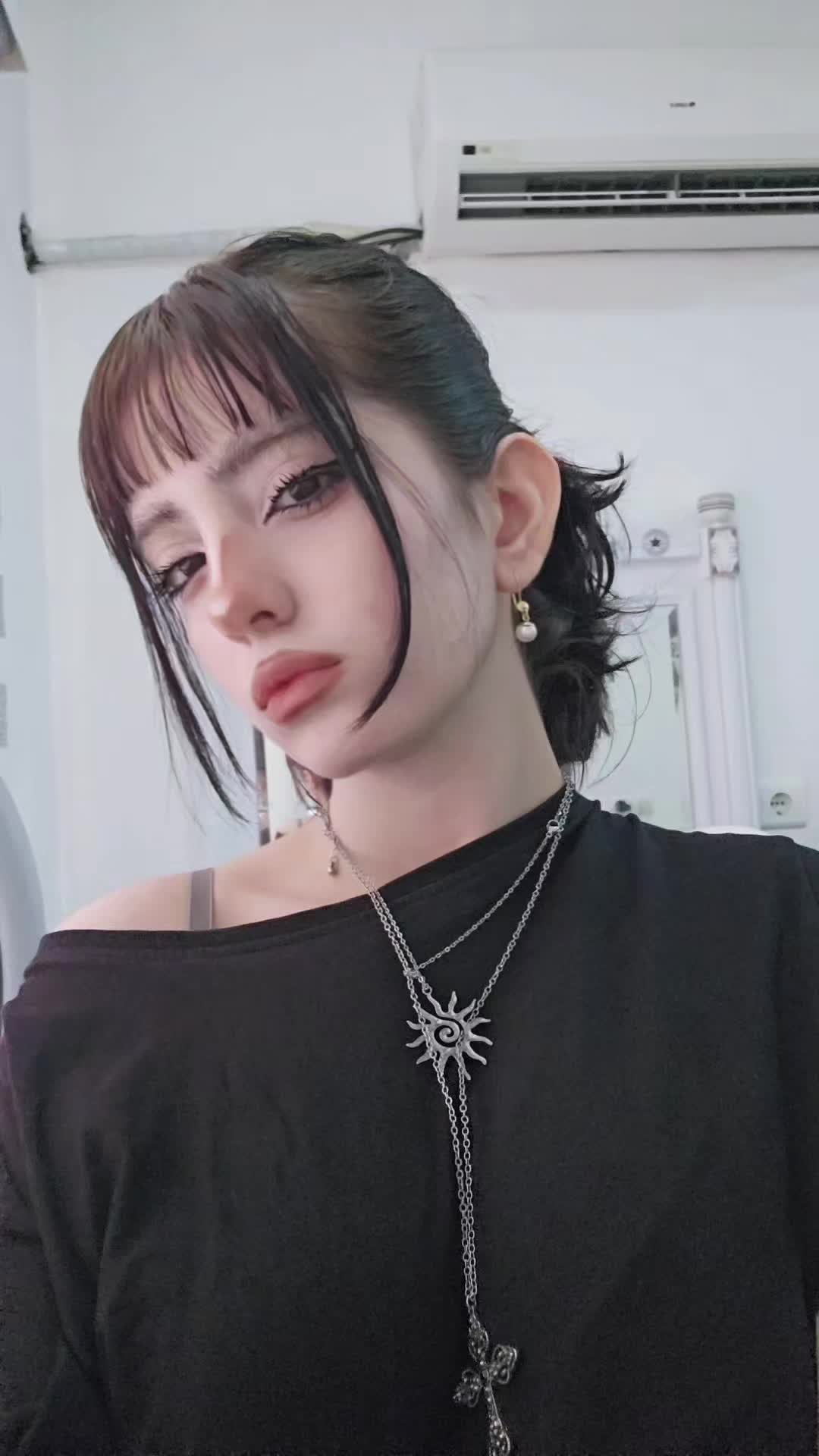 @anita