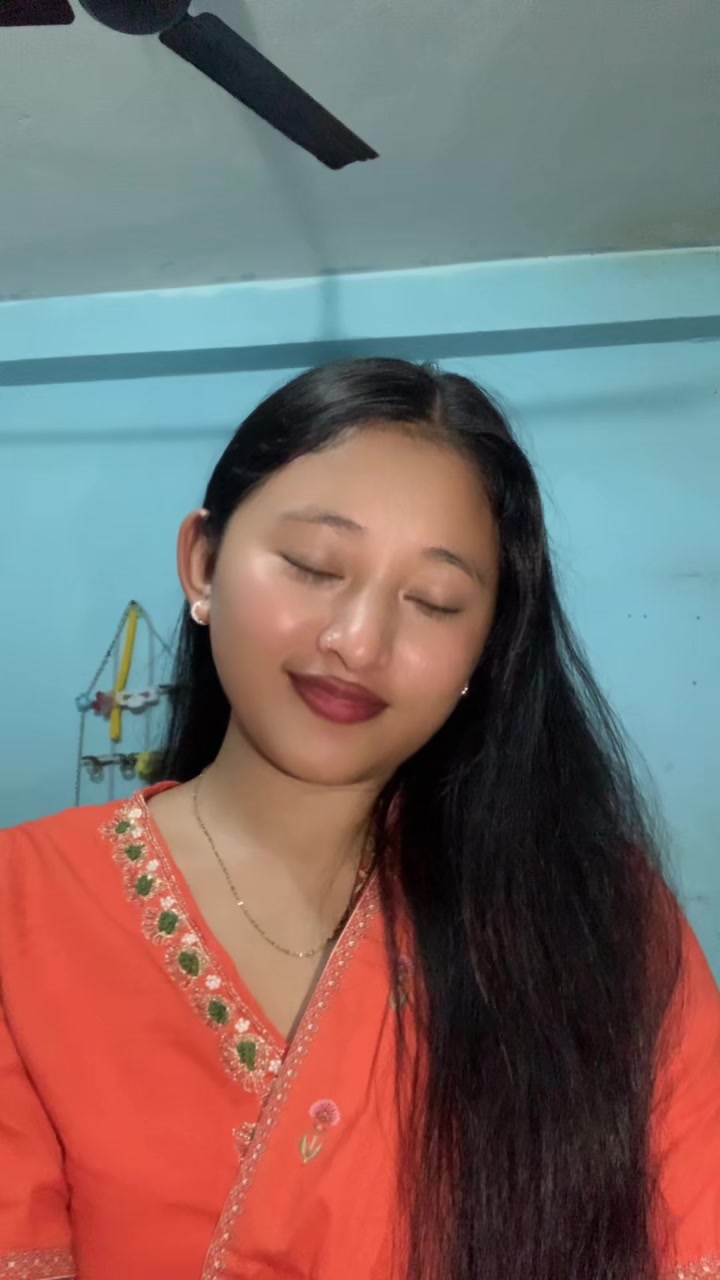 @Somu🦋🌸