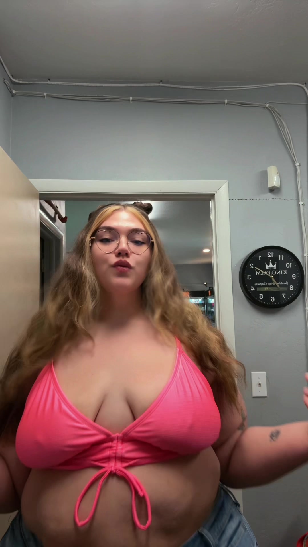 @Dez