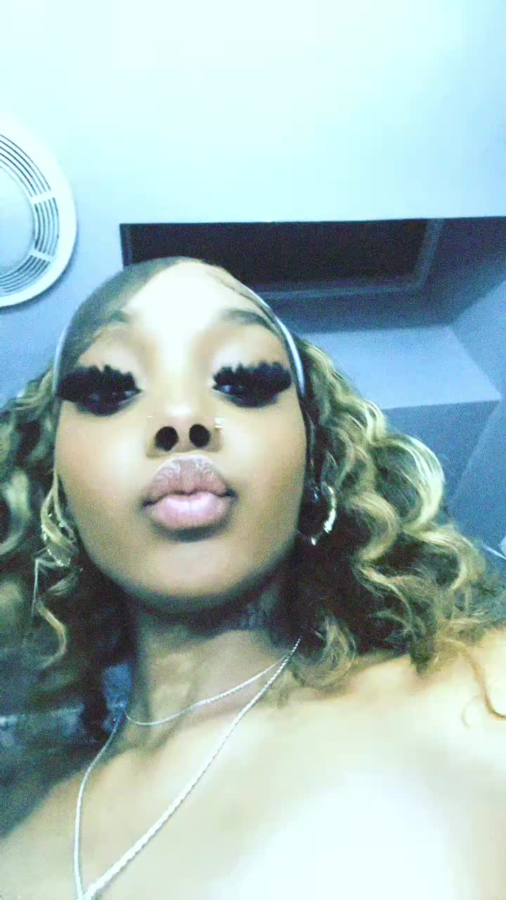 @Sumgirlwithbraces