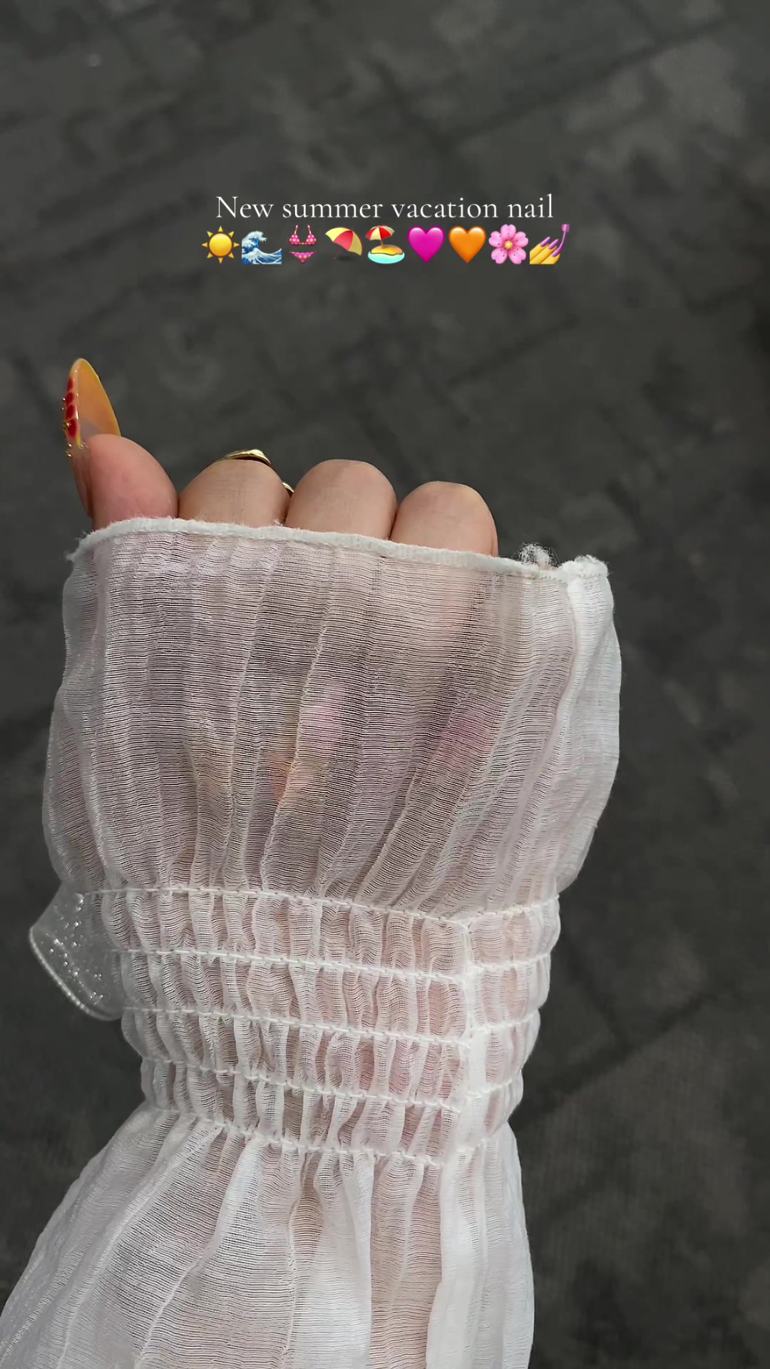 @Fullovenail
