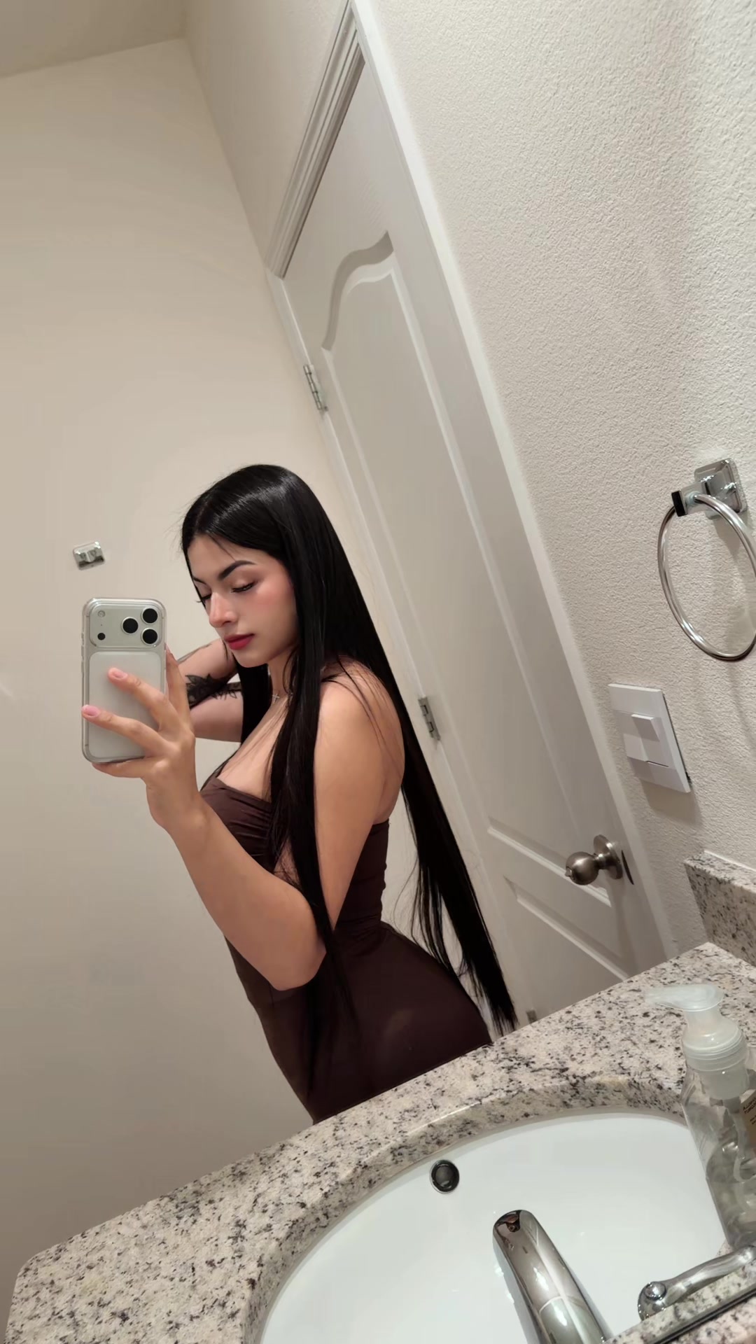 @Judianys