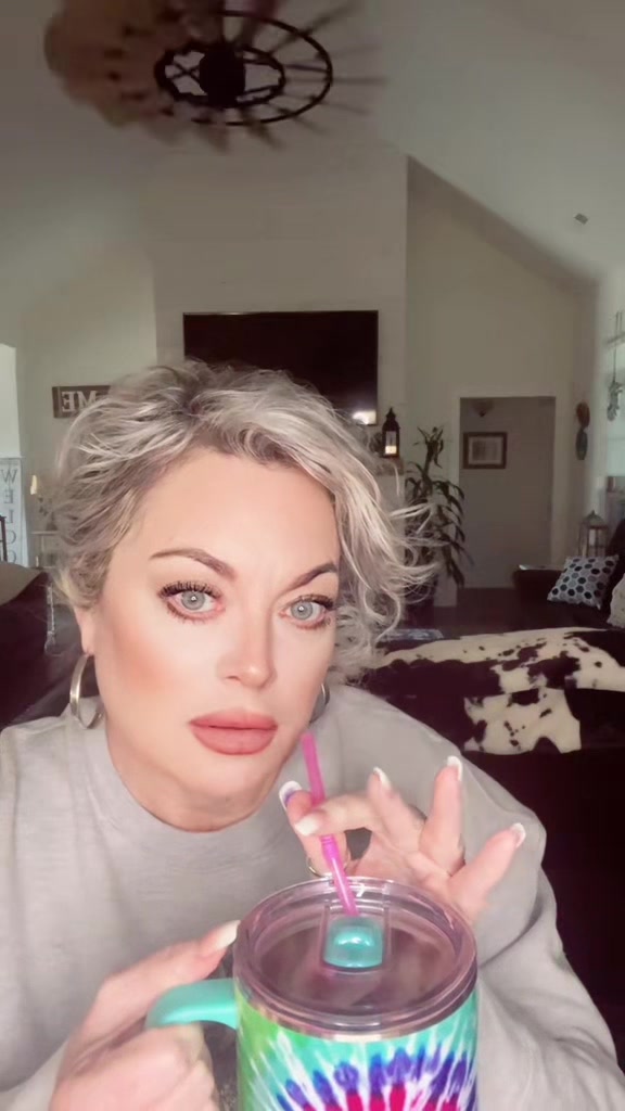 @Pepper_Lynne