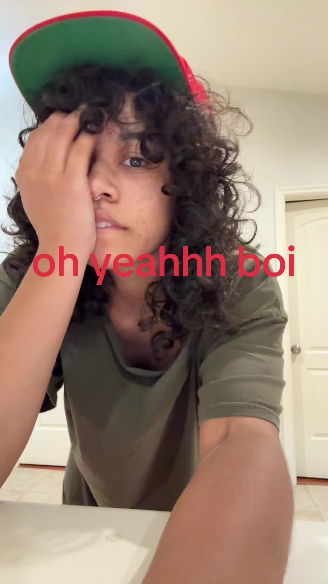 @:3
