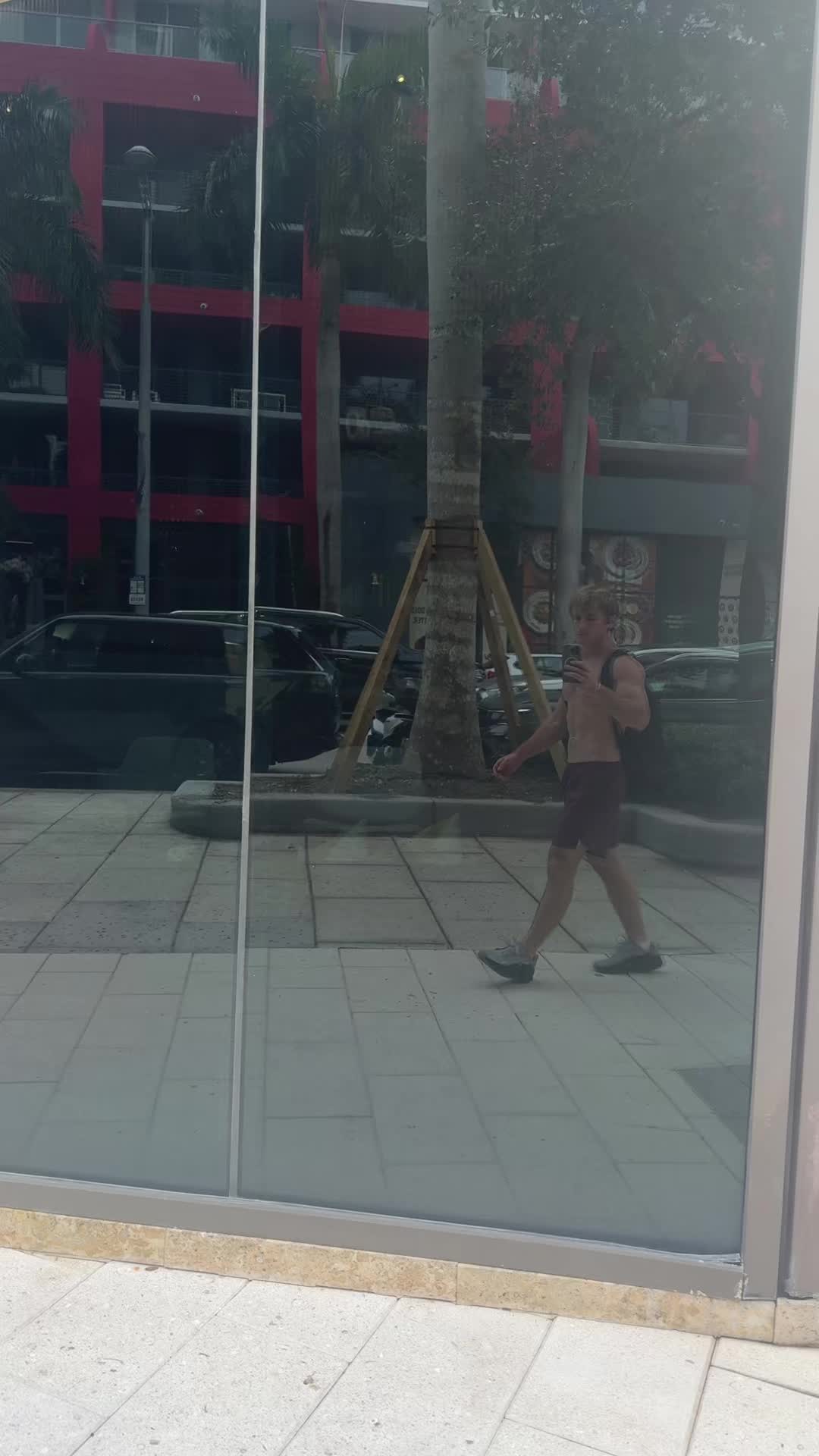 @ryan_lensi