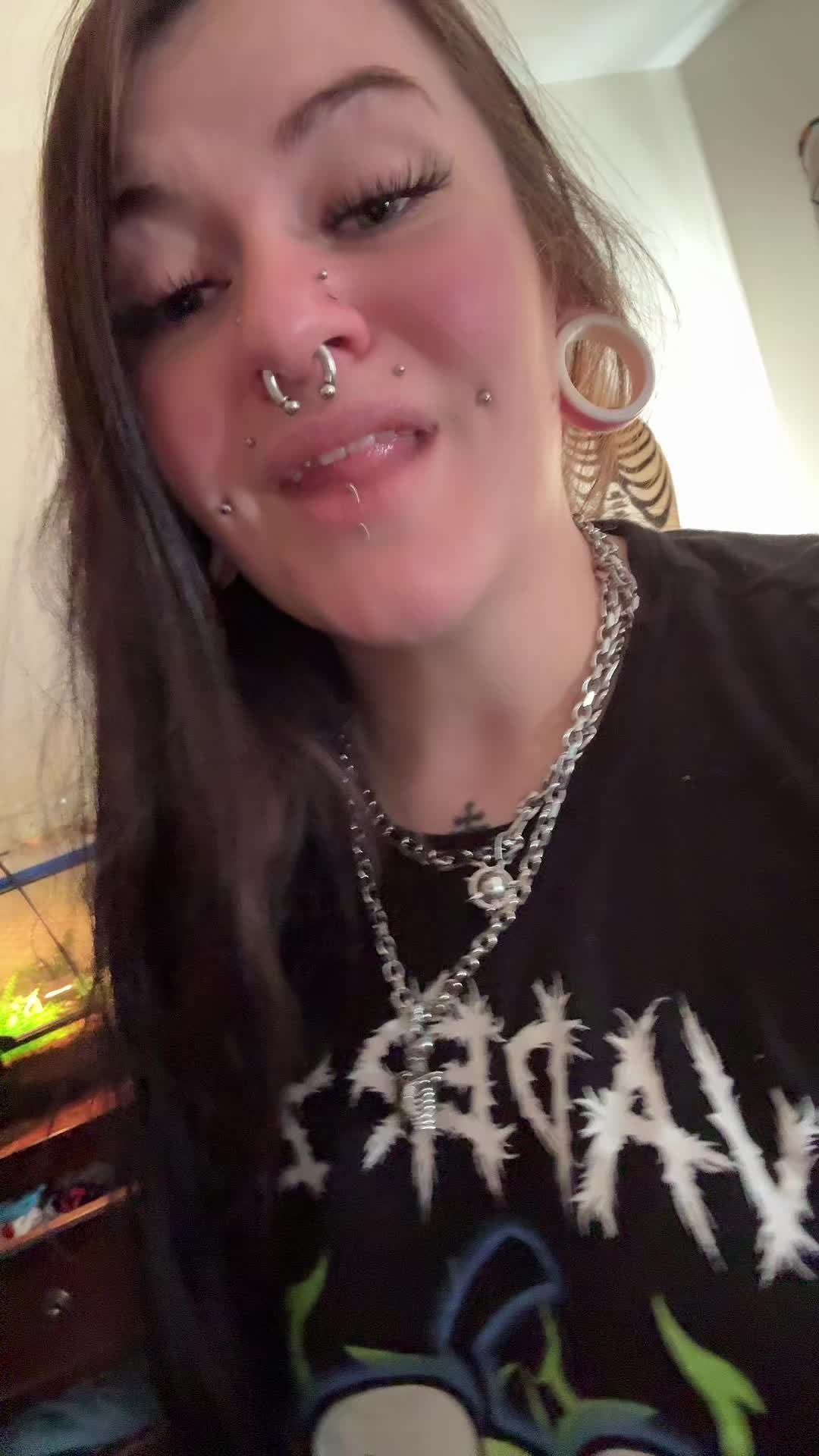 @Vamp