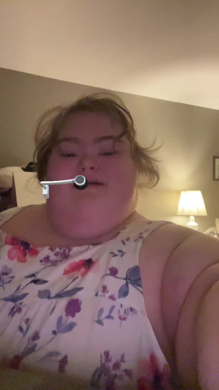@LailaNoele