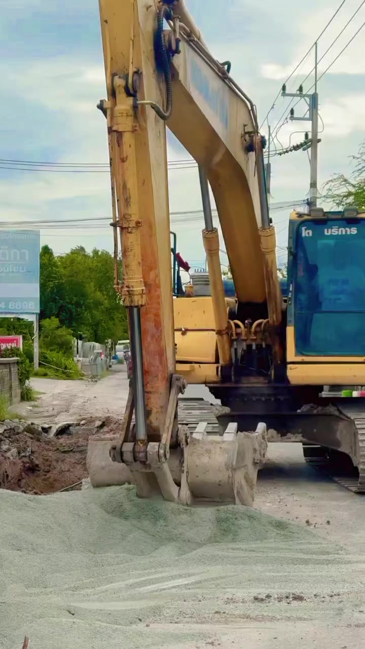 @Excavator operator Bangladesh