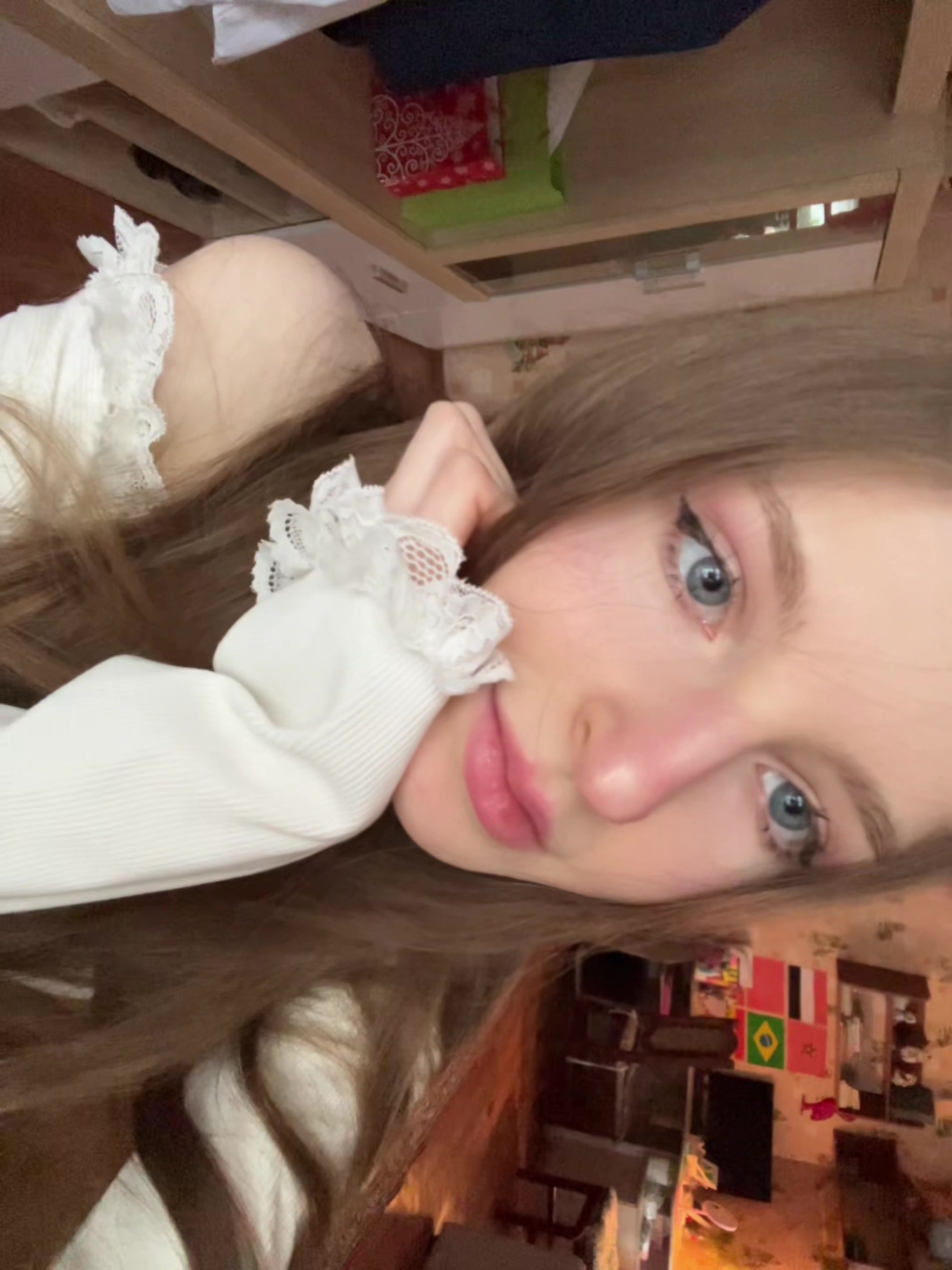 @Angélla 🌸