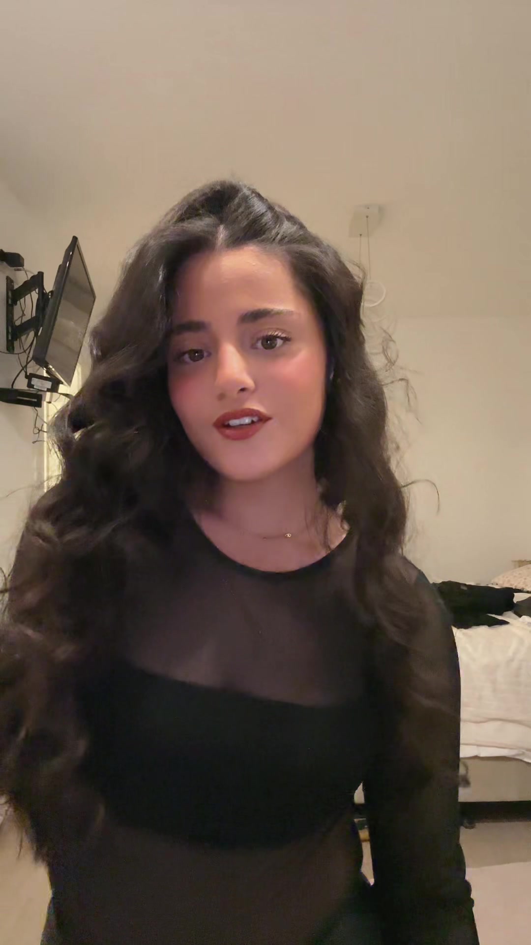 @lena_azl