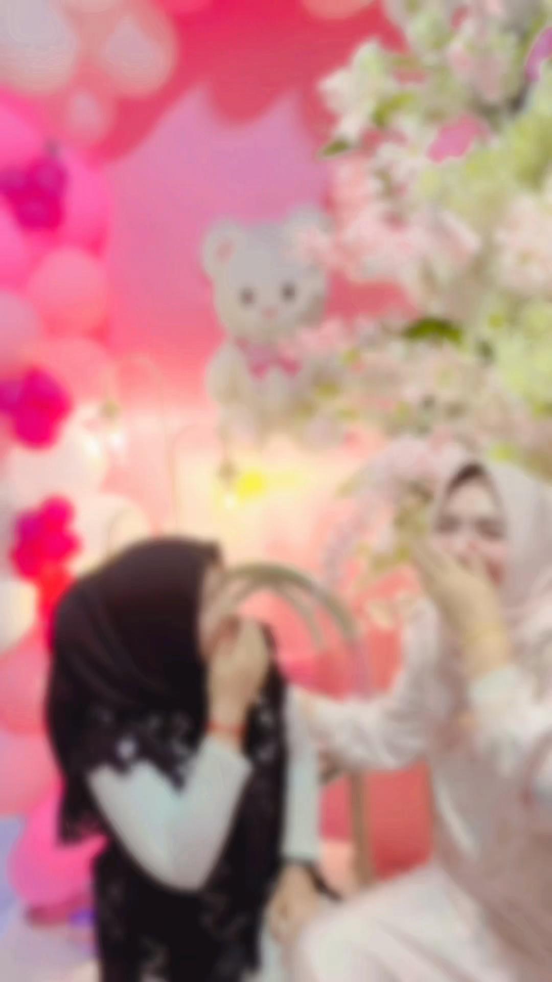 @Emy Mijar