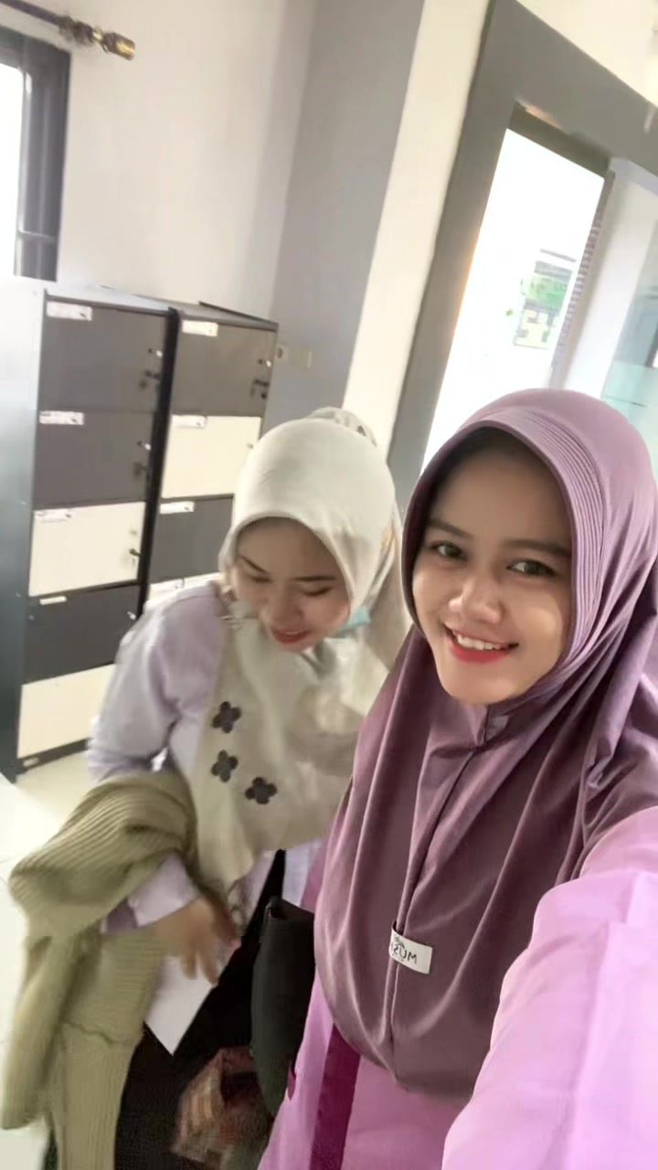 @RiyaCan 🍭