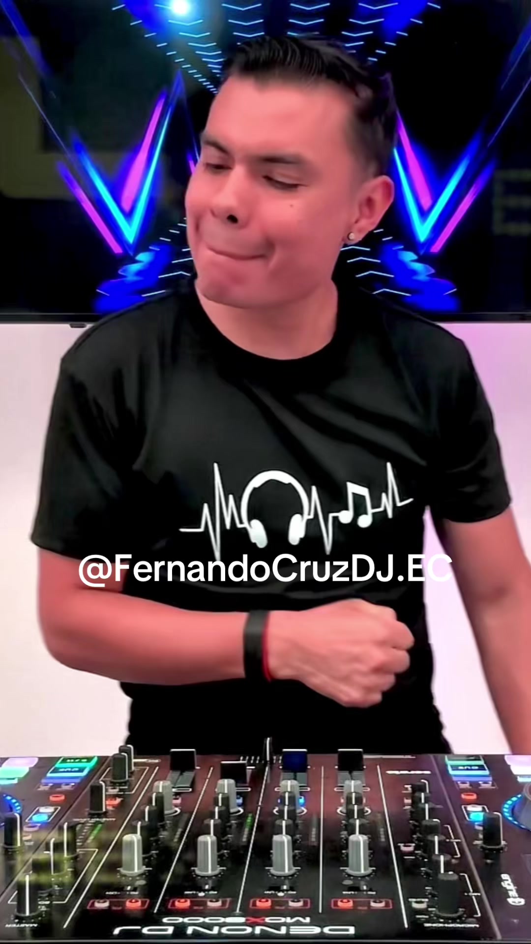 @FERNANDO CRUZ DJ.EC
