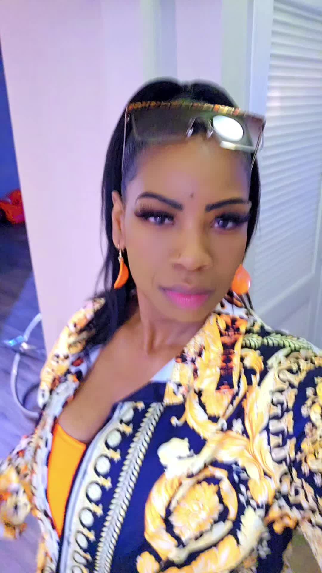 @Mokushia Eaton