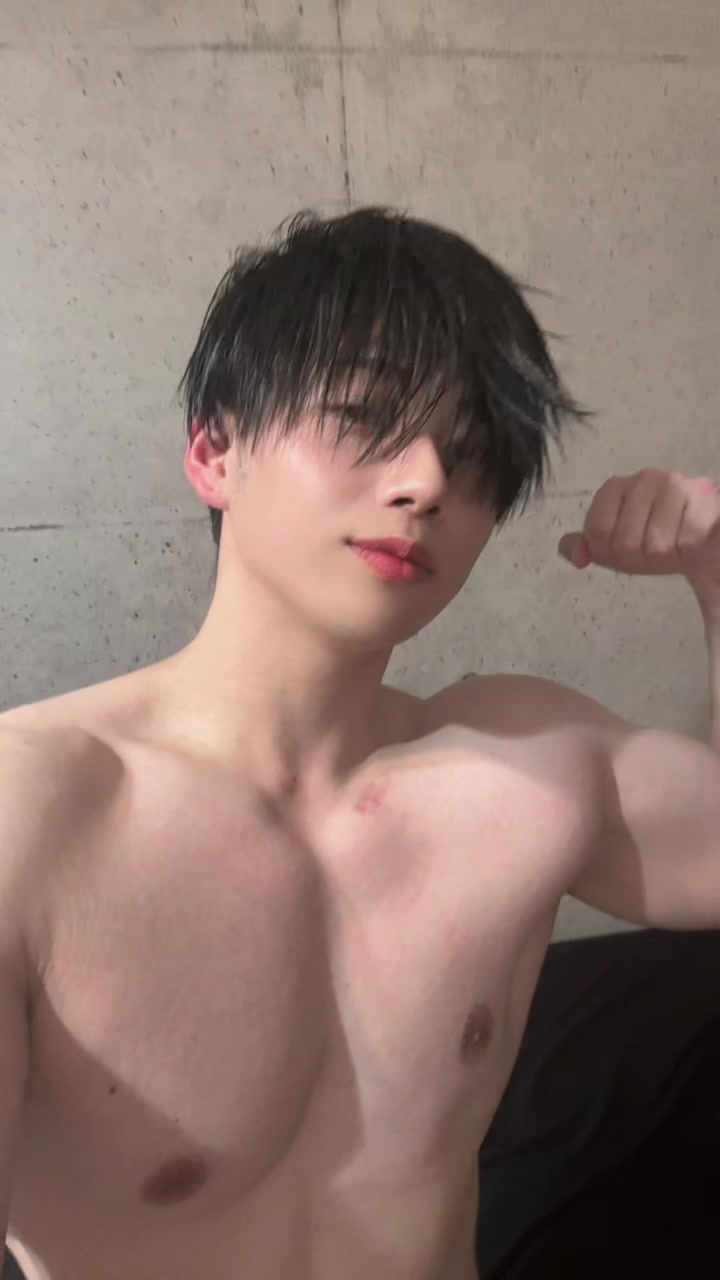 @りゅー/Ryu