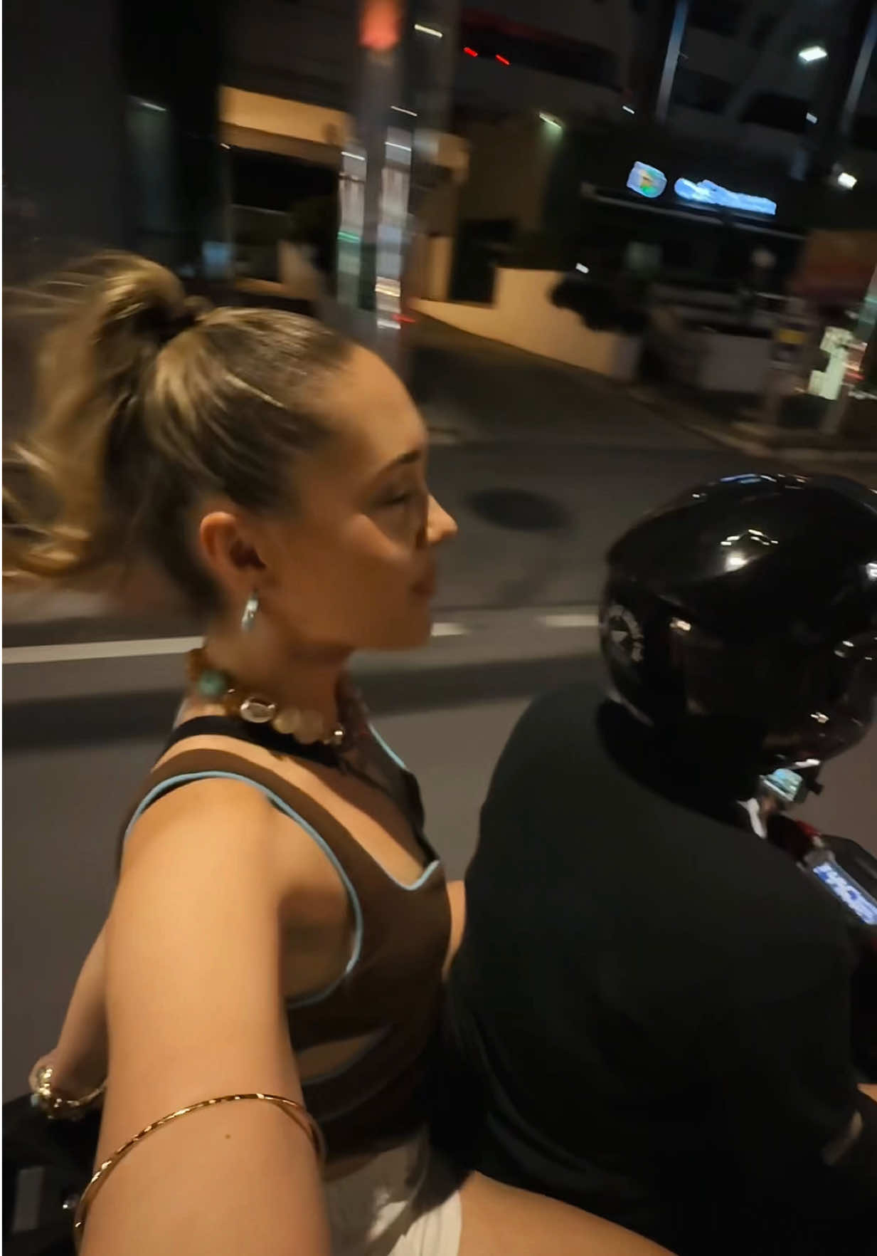 @HayleyandtheBeast