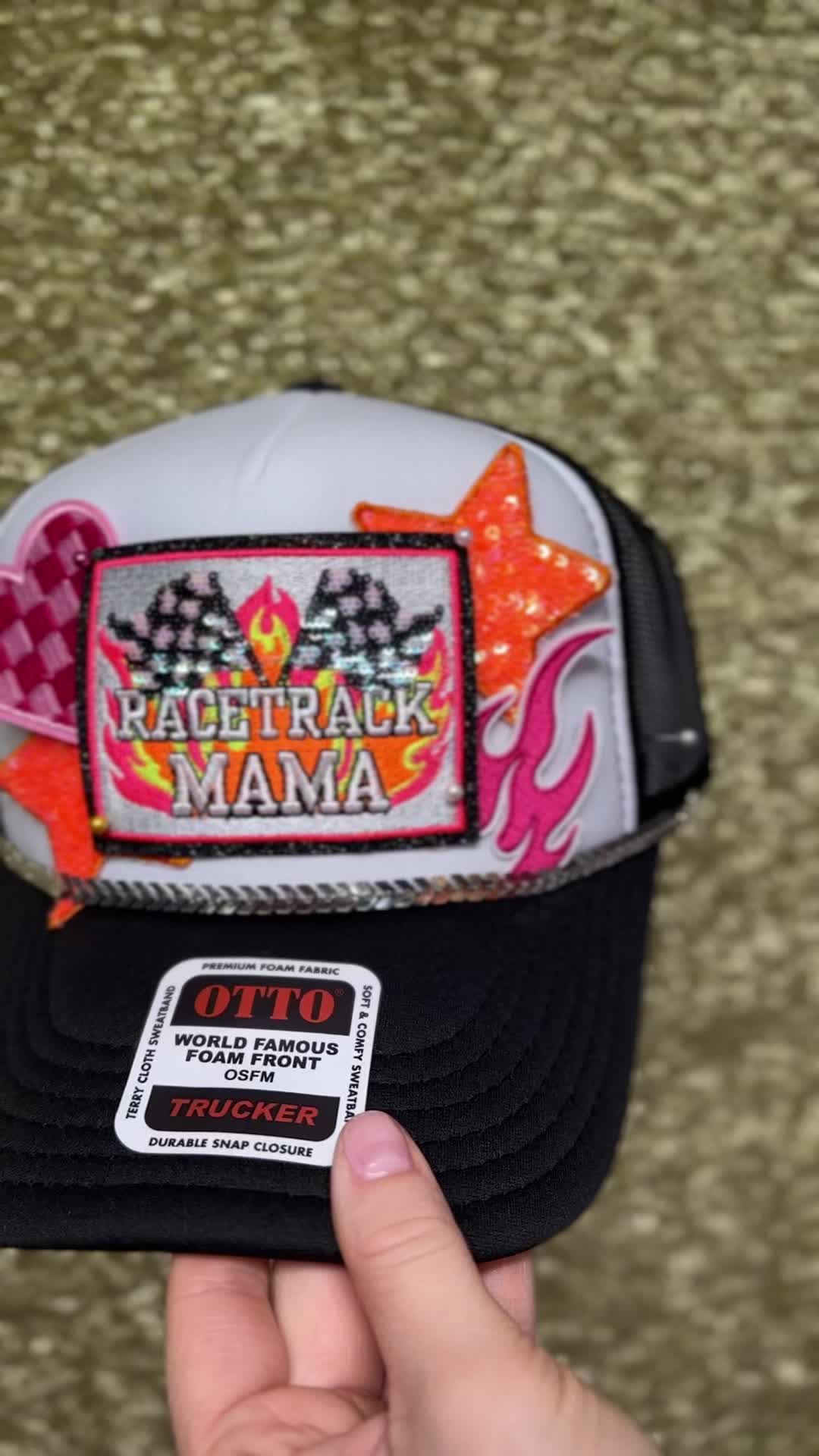 @Brim Babe Mobile Hat Bar