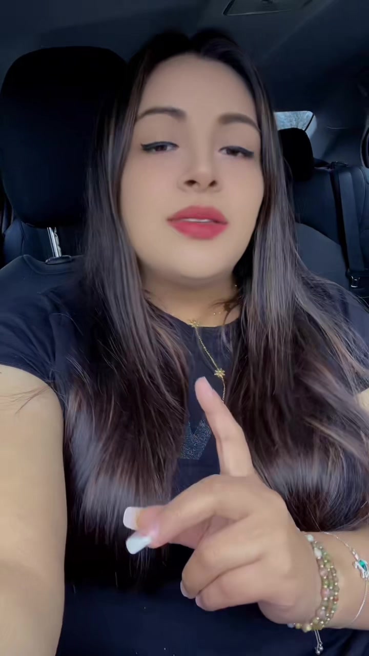 @Josselyn