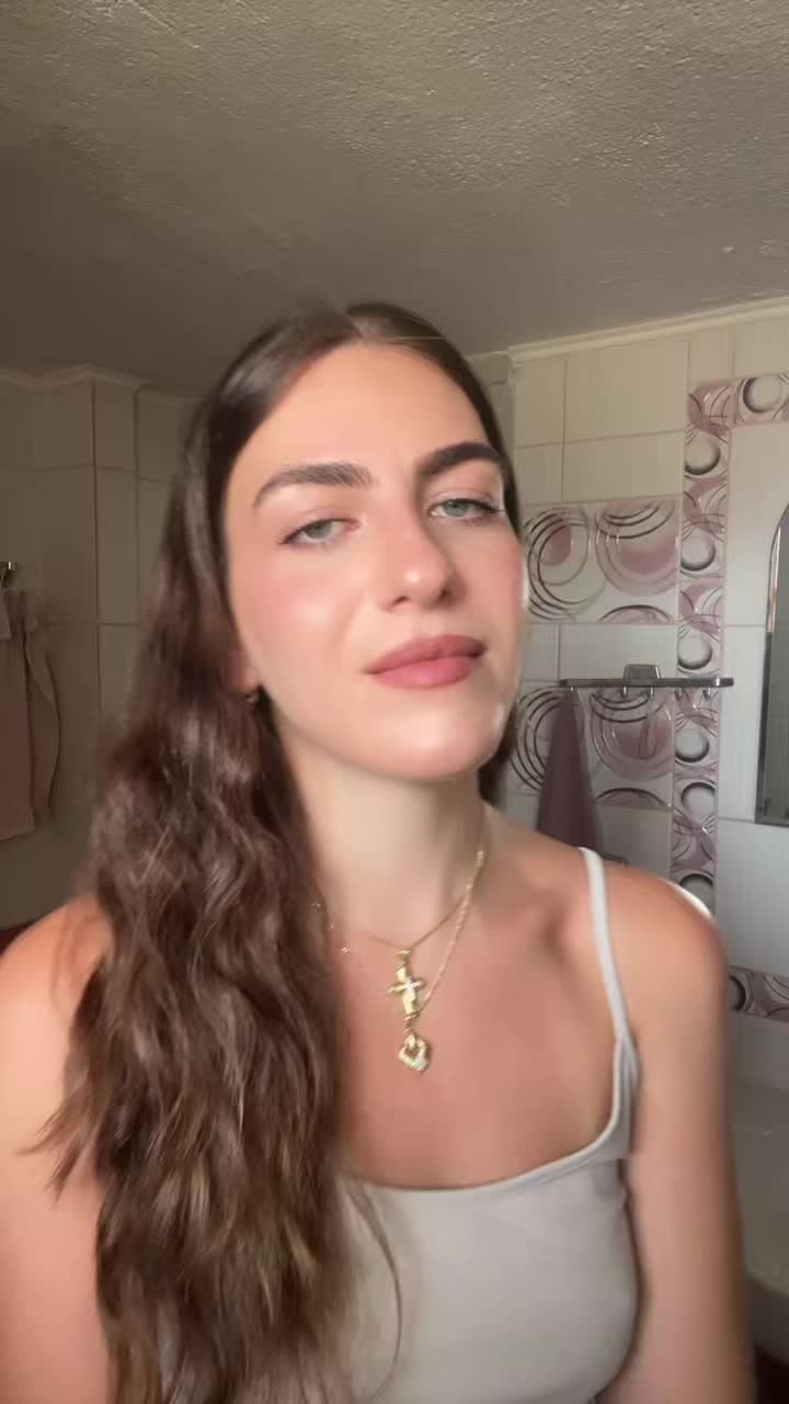 @Elena Artenian
