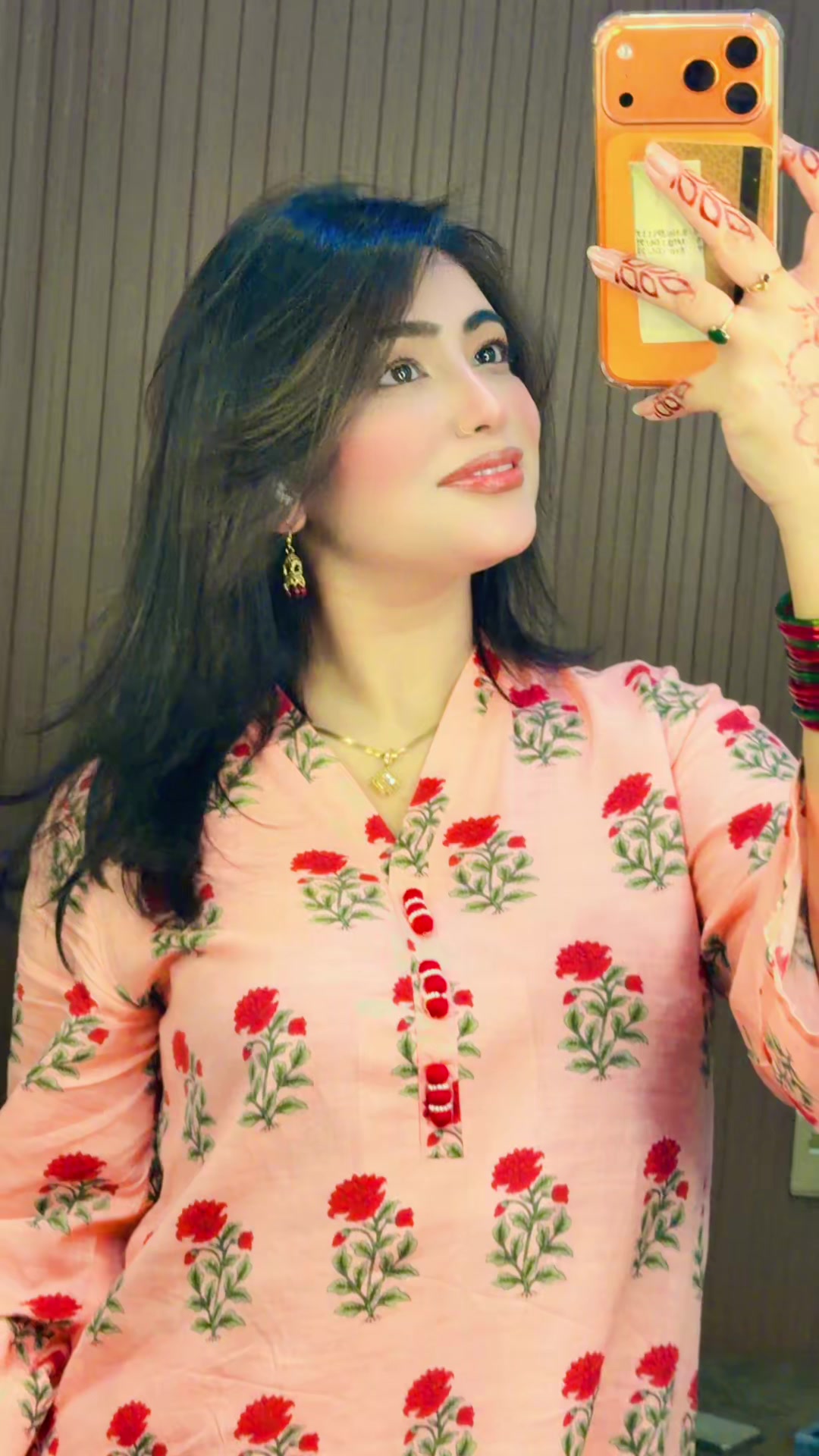 @Malaika naz 👸🏻