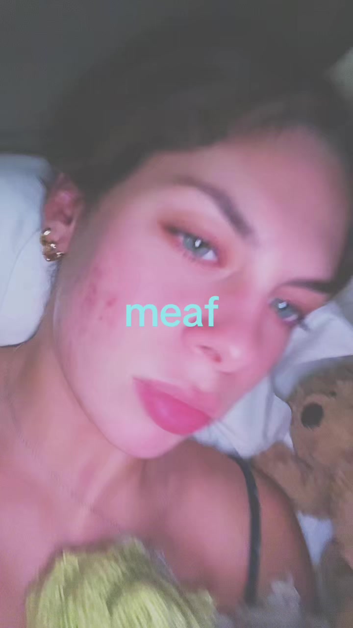 @👄