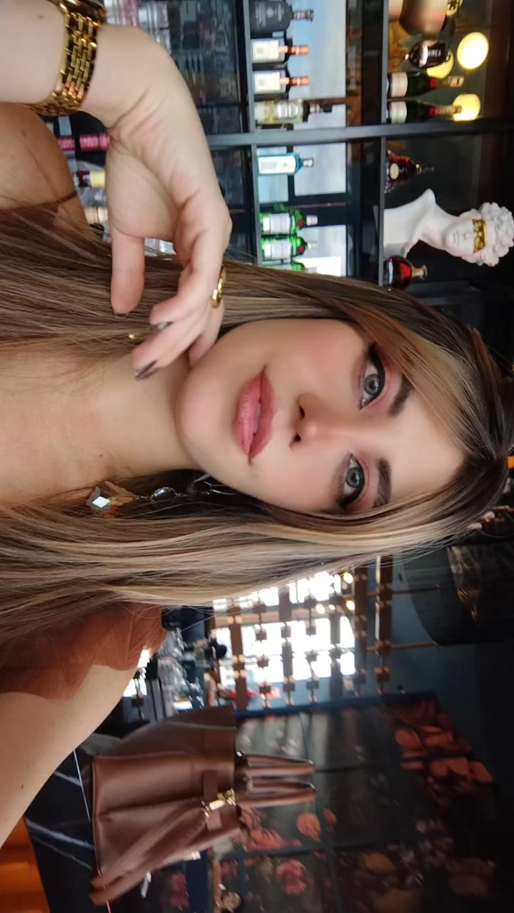 @Victoria Henriquez