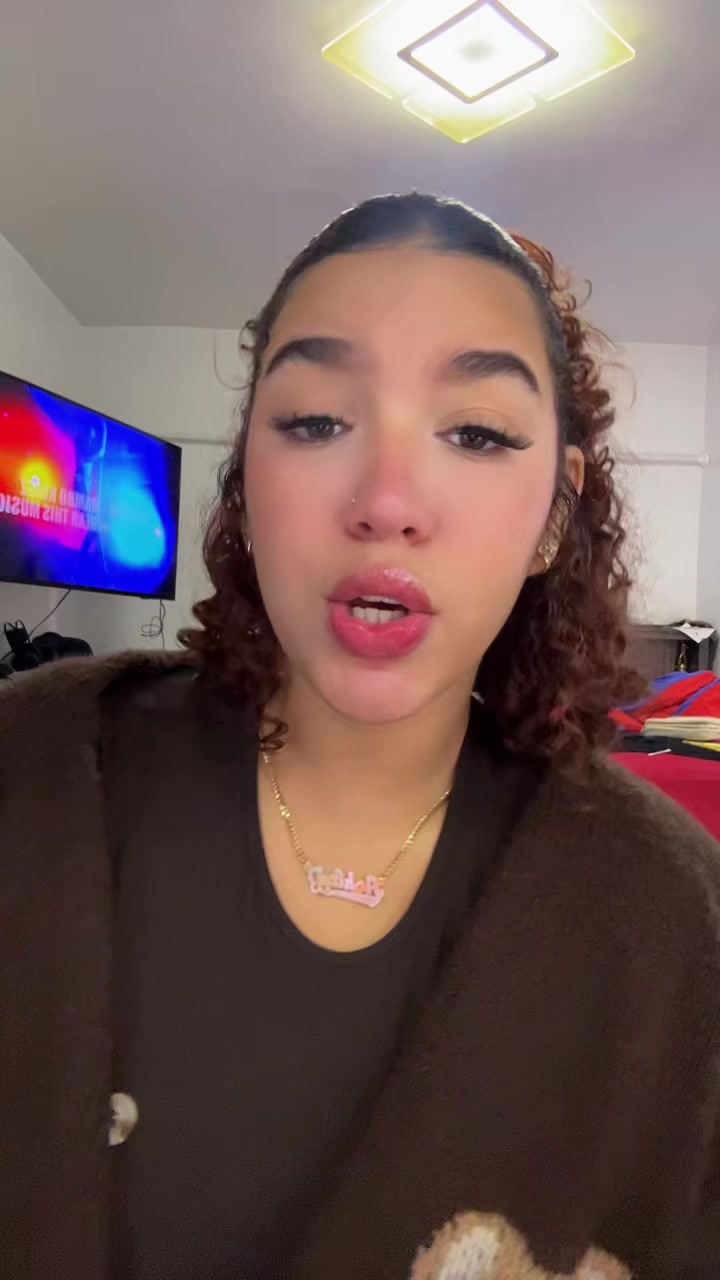 @CallmeAshhh