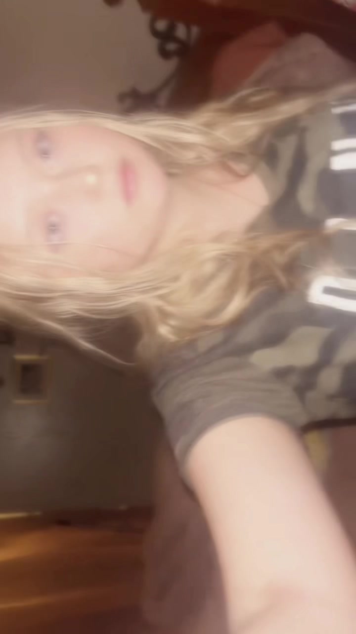 @Jezzibel