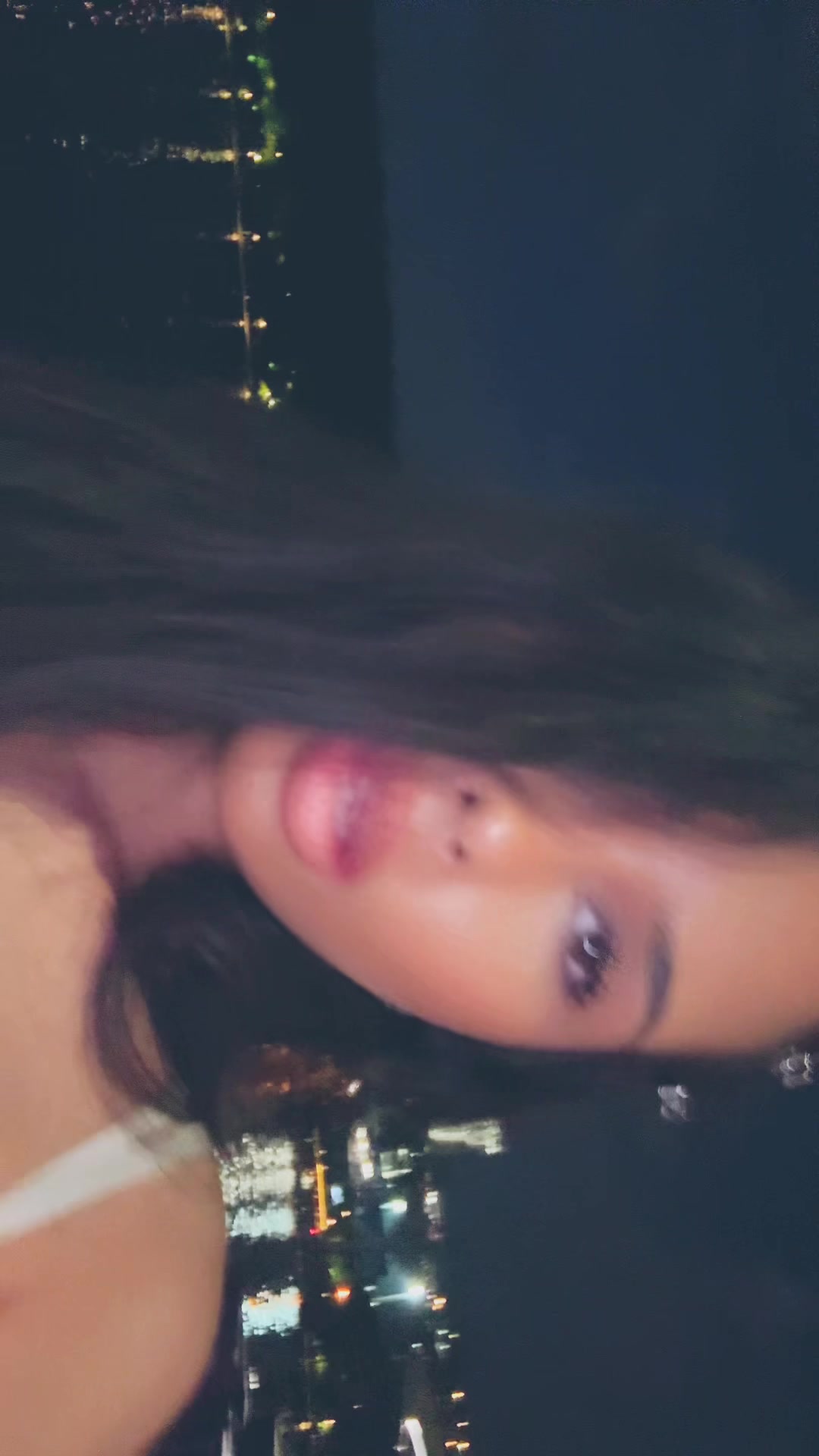 @LATÍFA